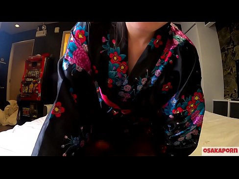 ❤️ Ung cosplay tjej älskar sex till orgasm med en spruta i en hästskötare och en avsugning. Asiatisk tjej med hårig fitta och vackra bröst i traditionell japansk dräkt i amatörvideo som visar onani med knullleksaker. Sakura 3 OSAKAPORN. Porno at us sv.sexafinkarasskaz.ru ❌