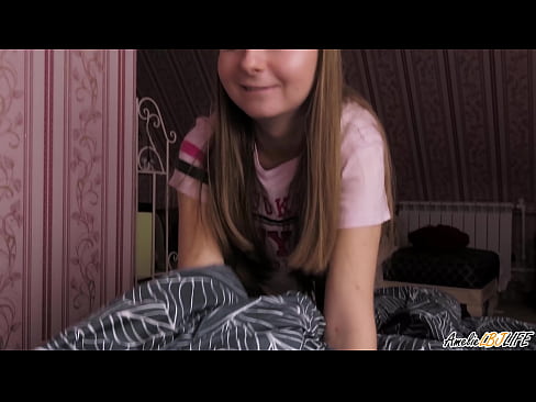 ❤️ Blondin suger sin BFF djupt och får sperma i munnen Porno at us sv.sexafinkarasskaz.ru ❌