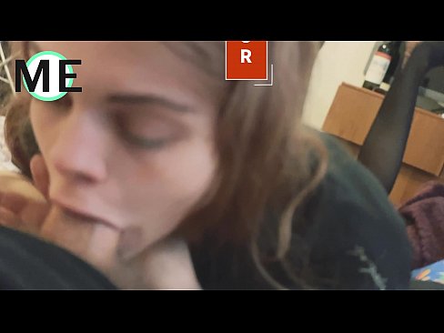 ❤️ Hals kuk, trasiga strumpbyxor och trasiga klackar trevligt att träffas Porno at us sv.sexafinkarasskaz.ru ❌